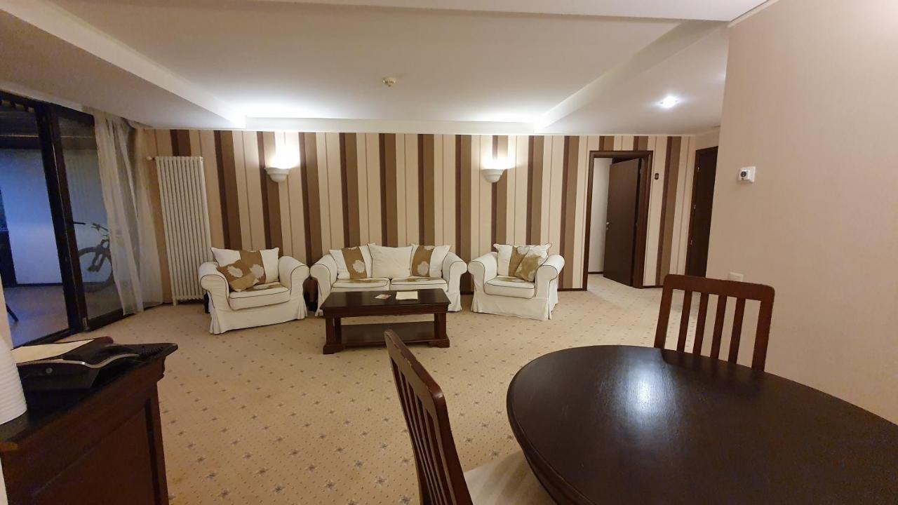 Apartament 2706 Alpin Resort, Etaj 7, פויאנה ברשוב מראה חיצוני תמונה